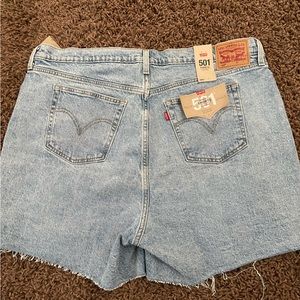Levi’s 501 shorts high rise size 18